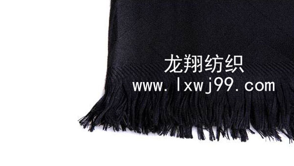 黑色羊絨圍巾 黑色羊絨圍巾